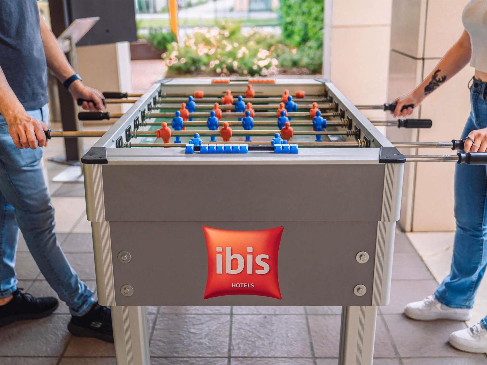 Ibis Como Grandate Exteriör bild